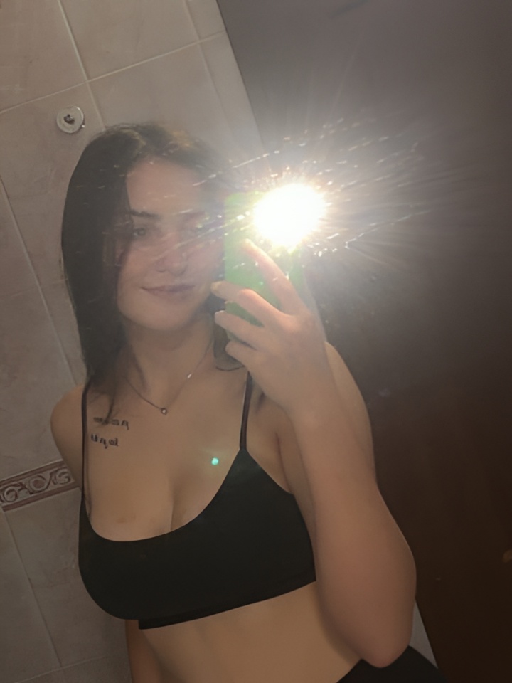 Богдана привлекальеная девушка из Орла цена от 2000 руб