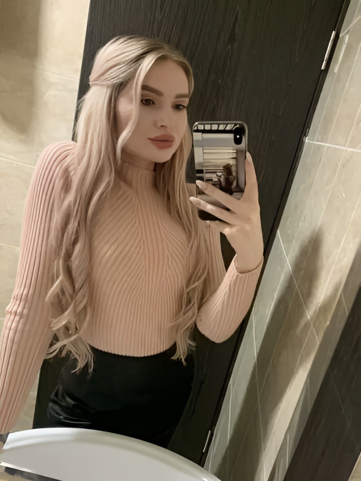 Гелена привлекальеная девушка из Орла цена от 4000 руб