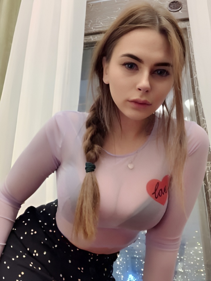 Ирина привлекальеная девушка из Орла цена от 3000 руб