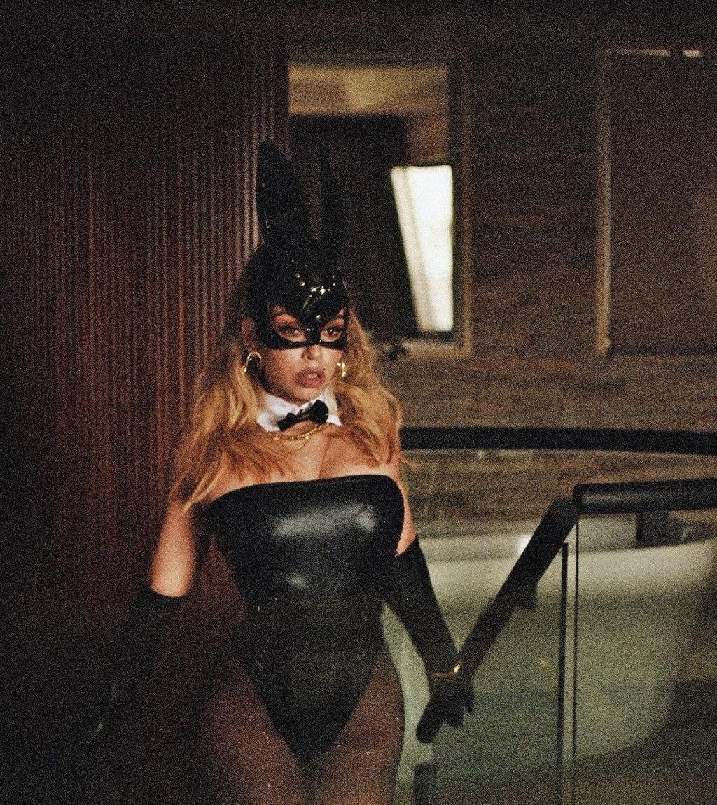 Юлия привлекательная девушка из Орла цена от 5000 руб