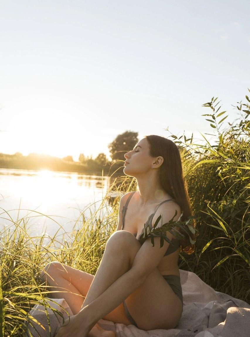 Габриэлла привлекальеная девушка из Орла цена от 5000 руб