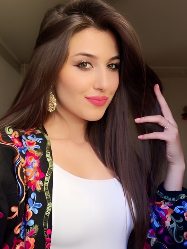 Элеонора привлекательная девушка из Орла цена от 2500 руб