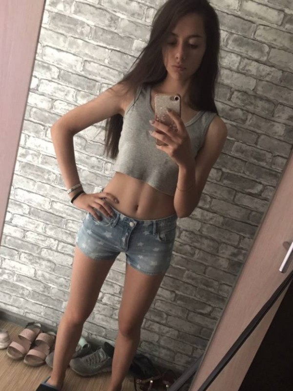 Софья привлекательная девушка из Орла цена от 4000 руб